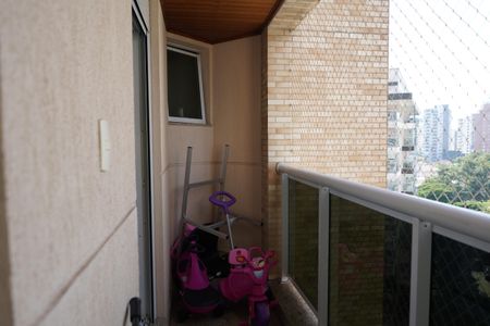 Apartamento à venda com 160m², 3 quartos e 3 vagasSacada Suíte 2