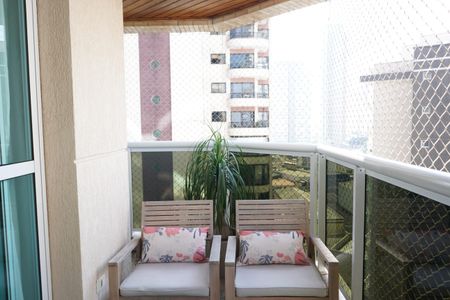 Apartamento à venda com 160m², 3 quartos e 3 vagasSacada
