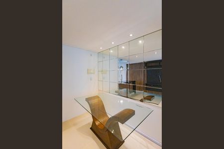 Apartamento à venda com 69m², 3 quartos e 1 vagaSala