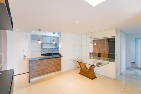 Apartamento à venda com 69m², 3 quartos e 1 vagaSala