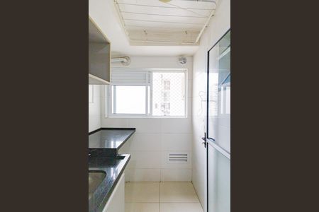 Apartamento à venda com 69m², 3 quartos e 1 vagaÁrea de Serviço