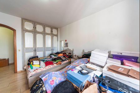 Apartamento para alugar com 320m², 3 quartos e 2 vagasQuarto 2