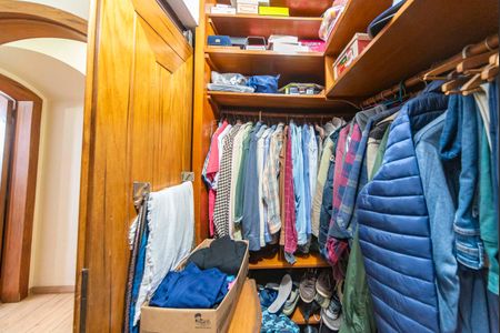 Apartamento para alugar com 320m², 3 quartos e 2 vagasCloset da Suíte