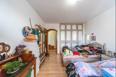 Apartamento para alugar com 320m², 3 quartos e 2 vagasQuarto 2