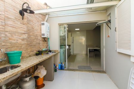 Casa de condomínio à venda com 117m², 3 quartos e 3 vagasÁrea gourmet