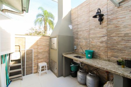 Casa de condomínio à venda com 117m², 3 quartos e 3 vagasÁrea gourmet