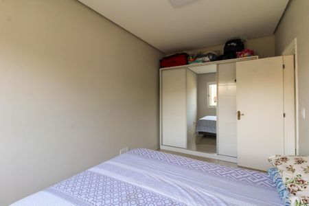 Casa de condomínio à venda com 117m², 3 quartos e 3 vagasQuarto 2