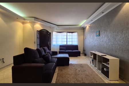 Casa à venda com 300m², 3 quartos e 5 vagasSala