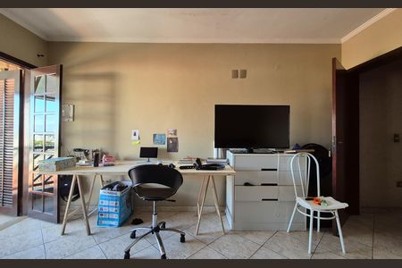 Casa à venda com 300m², 3 quartos e 5 vagasSuíte 3