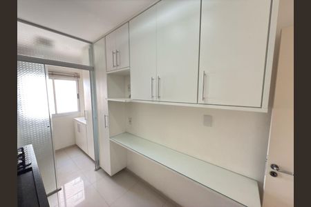 Apartamento à venda com 74m², 3 quartos e 1 vagaFoto 08