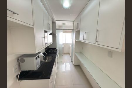 Apartamento à venda com 74m², 3 quartos e 1 vagaFoto 07