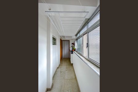 Apartamento à venda com 101m², 3 quartos e 1 vagaÁrea de Serviço