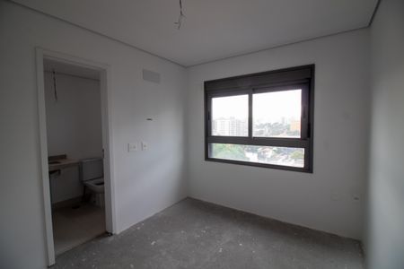 Apartamento à venda com 232m², 4 quartos e 3 vagas Apartamento à venda com 232m², 4 quartos e 3 vagasSuíte 2