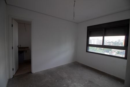 Apartamento à venda com 232m², 4 quartos e 3 vagas Apartamento à venda com 232m², 4 quartos e 3 vagasSuíte 3