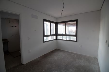 Apartamento à venda com 232m², 4 quartos e 3 vagas Apartamento à venda com 232m², 4 quartos e 3 vagasSuíte 1