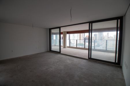 Apartamento à venda com 232m², 4 quartos e 3 vagas Apartamento à venda com 232m², 4 quartos e 3 vagasSala