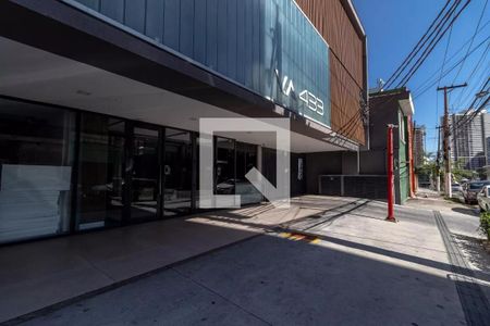 Studio para alugar com 25m², 1 quarto e sem vaga Studio para alugar com 25m², 1 quarto e sem vagaFachada