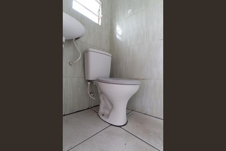 Casa para alugar com 60m², 1 quarto e sem vagaBanheiro