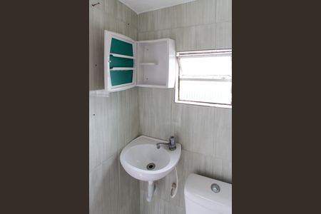 Casa para alugar com 60m², 1 quarto e sem vagaBanheiro