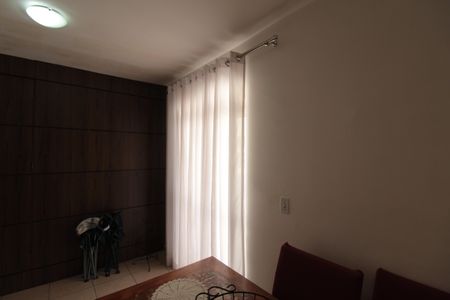 Apartamento para alugar com 110m², 2 quartos e 1 vagaSala
