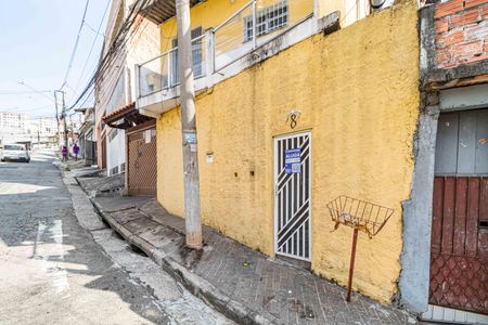 Casa para alugar com 50m², 1 quarto e sem vaga Casa para alugar com 50m², 1 quarto e sem vagaFachada