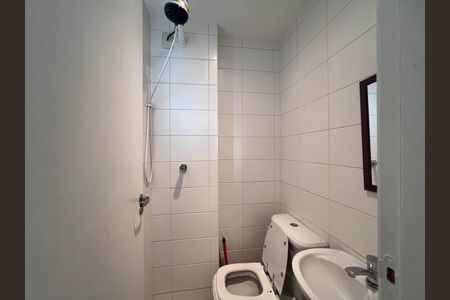 Apartamento à venda com 102m², 2 quartos e 2 vagas Apartamento à venda com 102m², 2 quartos e 2 vagasÁrea de serviço