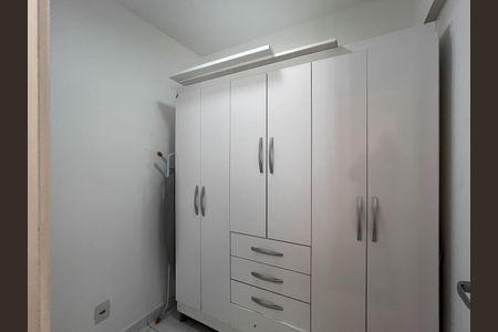 Apartamento à venda com 102m², 2 quartos e 2 vagas Apartamento à venda com 102m², 2 quartos e 2 vagasÁrea de serviço