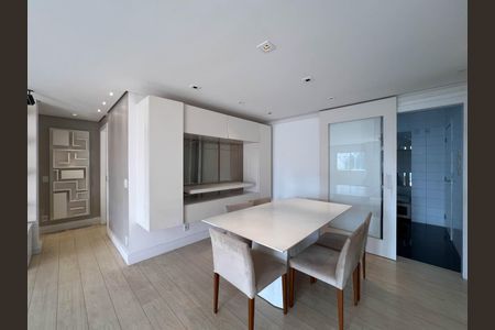 Apartamento à venda com 102m², 2 quartos e 2 vagas Apartamento à venda com 102m², 2 quartos e 2 vagasSala