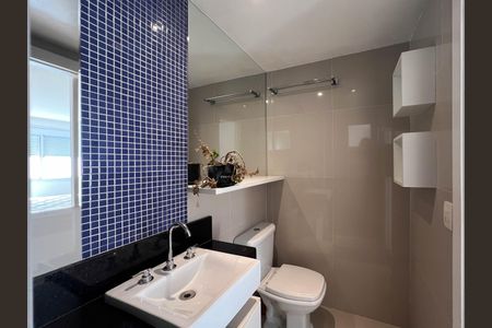 Apartamento à venda com 102m², 2 quartos e 2 vagas Apartamento à venda com 102m², 2 quartos e 2 vagasBanheiro Suíte