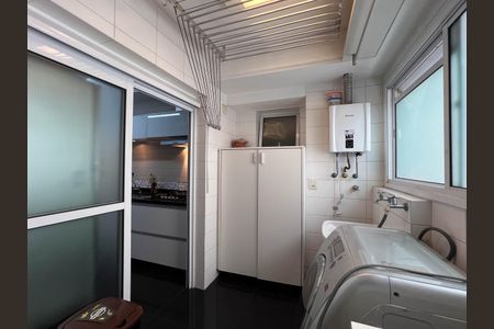 Apartamento à venda com 102m², 2 quartos e 2 vagas Apartamento à venda com 102m², 2 quartos e 2 vagasÁrea de serviço