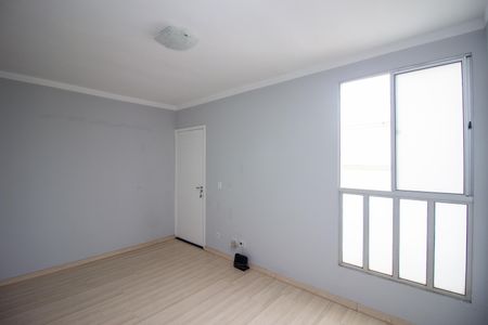 Sala de apartamento para alugar com 2 quartos, 44m² em Bernardo Monteiro, Contagem