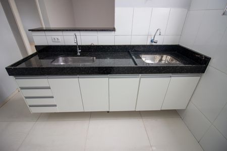 Apartamento para alugar com 44m², 2 quartos e 1 vagaCozinha e Área de Serviço