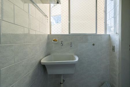 Apartamento à venda com 66m², 2 quartos e 1 vaga Apartamento à venda com 66m², 2 quartos e 1 vagaÁrea de Serviço