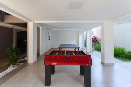Apartamento para alugar com 50m², 2 quartos e 1 vaga Apartamento para alugar com 50m², 2 quartos e 1 vagaÁrea comum - Sala de Jogos