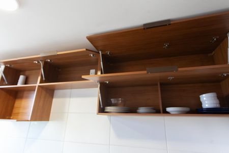 Apartamento para alugar com 50m², 2 quartos e 1 vaga Apartamento para alugar com 50m², 2 quartos e 1 vagaCozinha e Área de Serviço