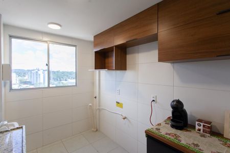 Apartamento para alugar com 50m², 2 quartos e 1 vaga Apartamento para alugar com 50m², 2 quartos e 1 vagaCozinha e Área de Serviço