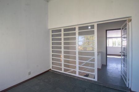 Casa à venda com 233m², 4 quartos e 2 vagas Casa à venda com 233m², 4 quartos e 2 vagasQuarto 1