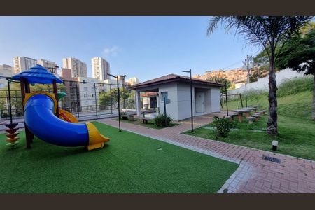 Apartamento à venda com 42m², 2 quartos e 1 vagaÁrea comum - Playground