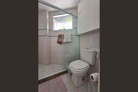 Apartamento para alugar com 78m², 2 quartos e 1 vaga Apartamento para alugar com 78m², 2 quartos e 1 vagaBanheiro da Suíte