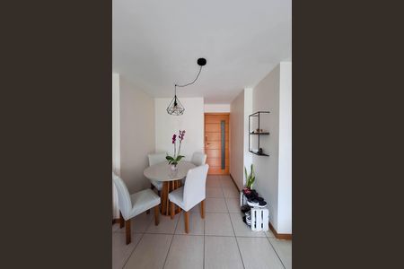 Apartamento para alugar com 78m², 2 quartos e 1 vaga Apartamento para alugar com 78m², 2 quartos e 1 vagaSala