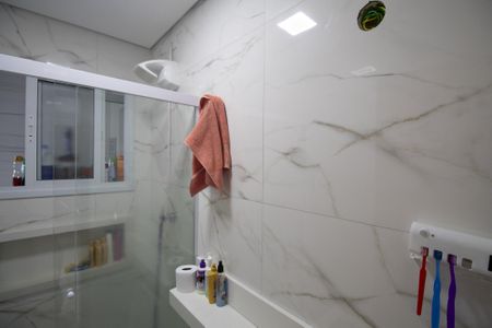 Apartamento à venda com 38m², 2 quartos e 1 vaga Apartamento à venda com 38m², 2 quartos e 1 vagaBanheiro
