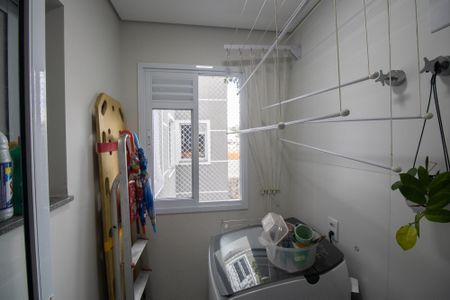 Apartamento à venda com 38m², 2 quartos e 1 vaga Apartamento à venda com 38m², 2 quartos e 1 vagaÁrea de Serviço