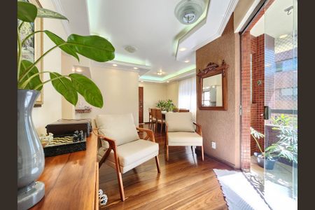 Apartamento à venda com 110m², 3 quartos e 2 vagasSala