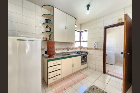 Apartamento à venda com 110m², 3 quartos e 2 vagasCozinha