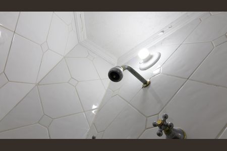 Casa à venda com 225m², 3 quartos e 3 vagas Casa à venda com 225m², 3 quartos e 3 vagasBanheiro da Suíte 1