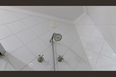 Casa à venda com 225m², 3 quartos e 3 vagas Casa à venda com 225m², 3 quartos e 3 vagasBanheiro da Suíte 2