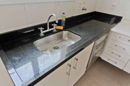 Apartamento à venda com 144m², 3 quartos e 3 vagasCozinha