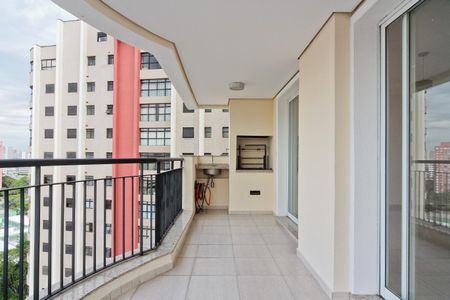 Apartamento à venda com 144m², 3 quartos e 3 vagasVaranda
