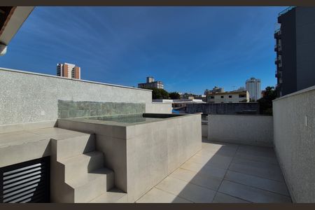 Apartamento à venda com 140m², 3 quartos e 2 vagasCobertura