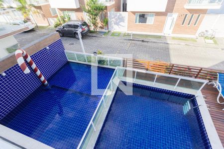 Casa de condomínio à venda com 228m², 3 quartos e 3 vagasÁrea comum - Piscina